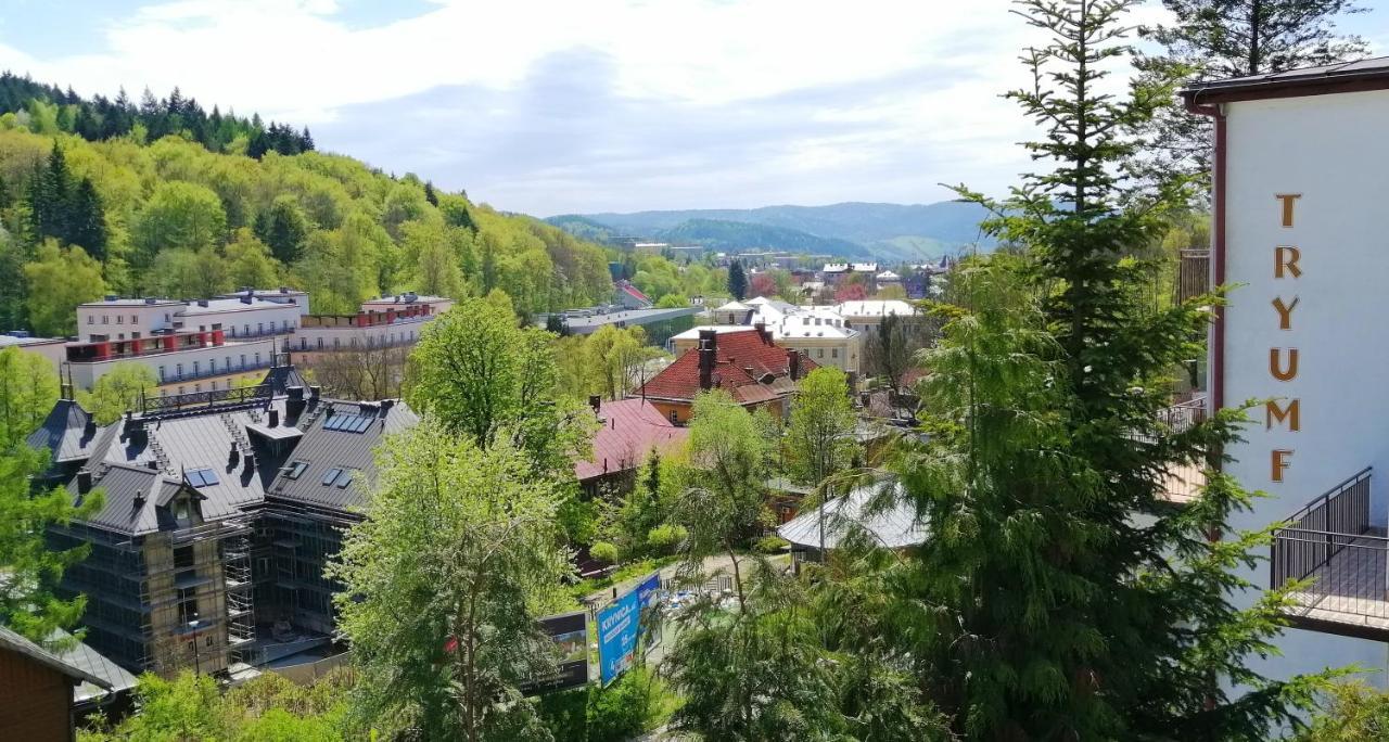 Domy Wczasowe Tryumfy Bed & Breakfast Krynica Zdroj Exterior photo