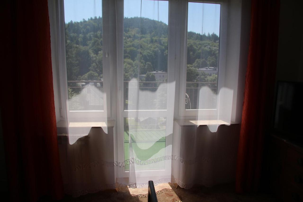 Domy Wczasowe Tryumfy Bed & Breakfast Krynica Zdroj Exterior photo
