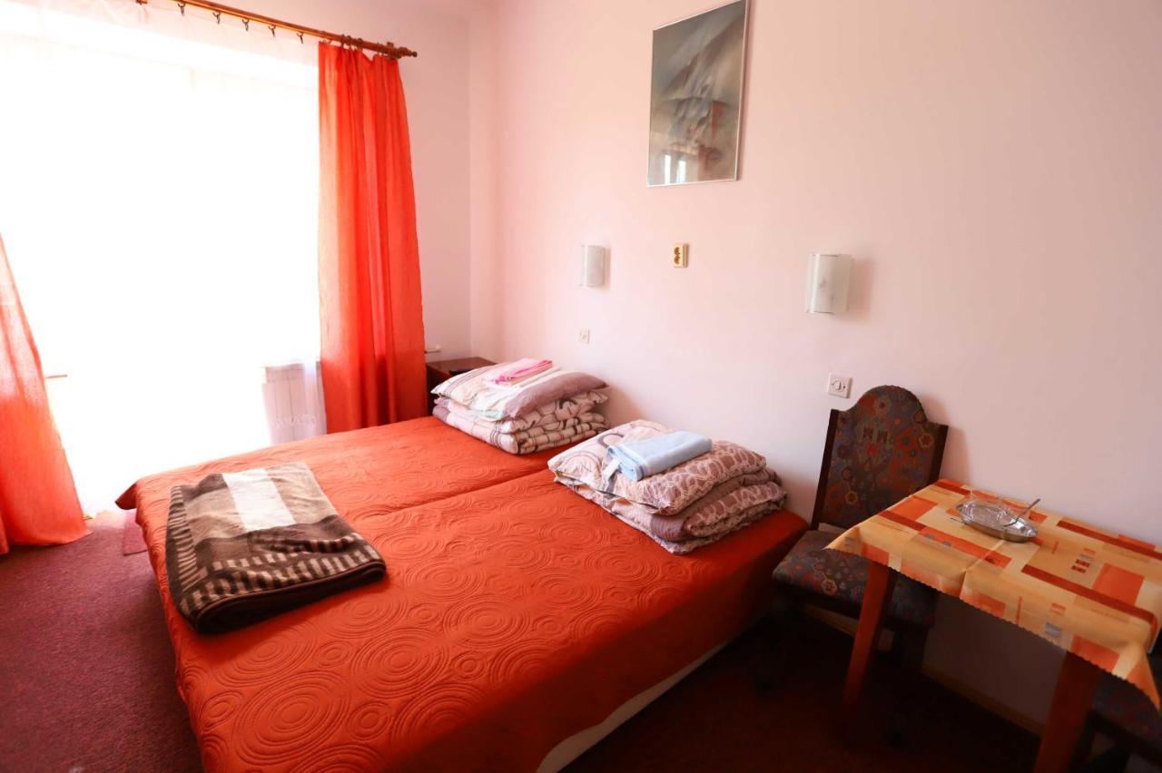 Domy Wczasowe Tryumfy Bed & Breakfast Krynica Zdroj Exterior photo