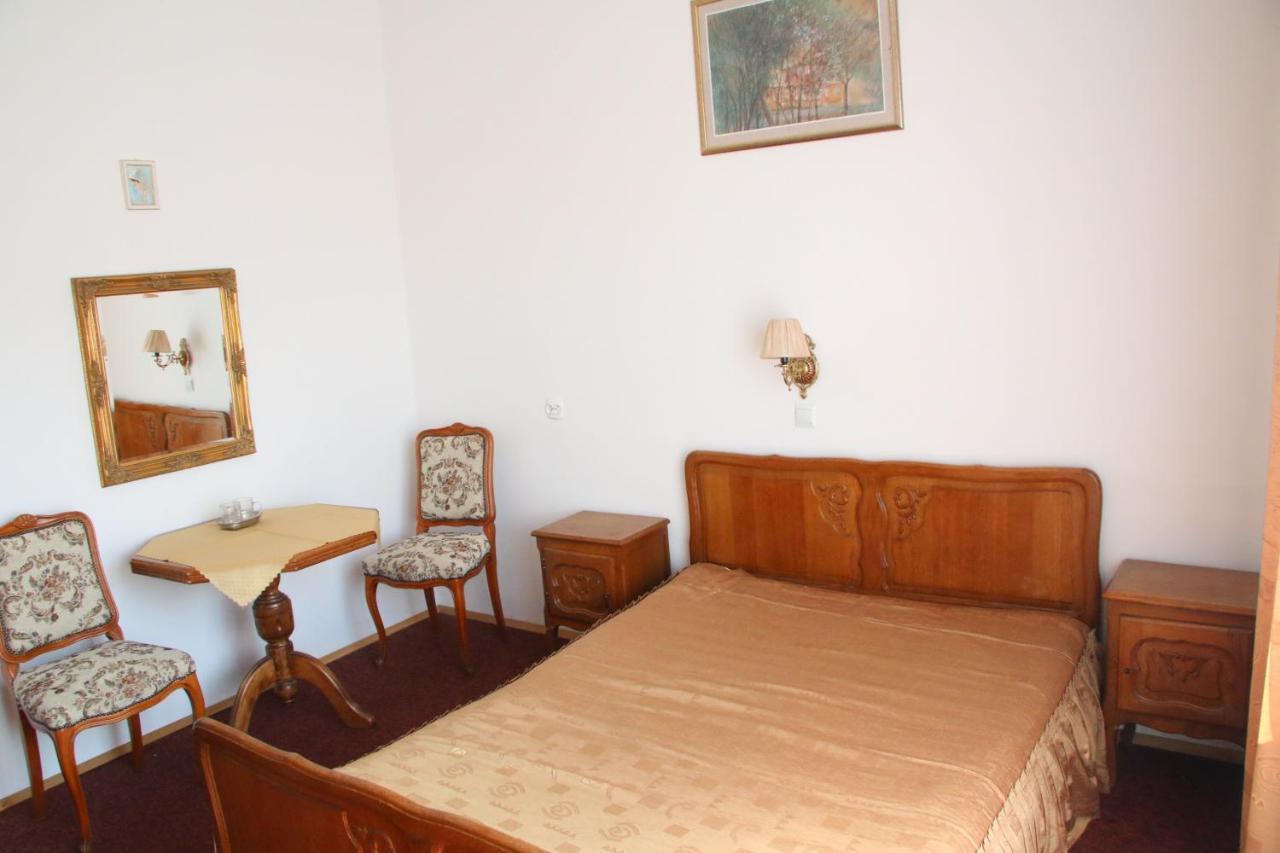 Domy Wczasowe Tryumfy Bed & Breakfast Krynica Zdroj Exterior photo