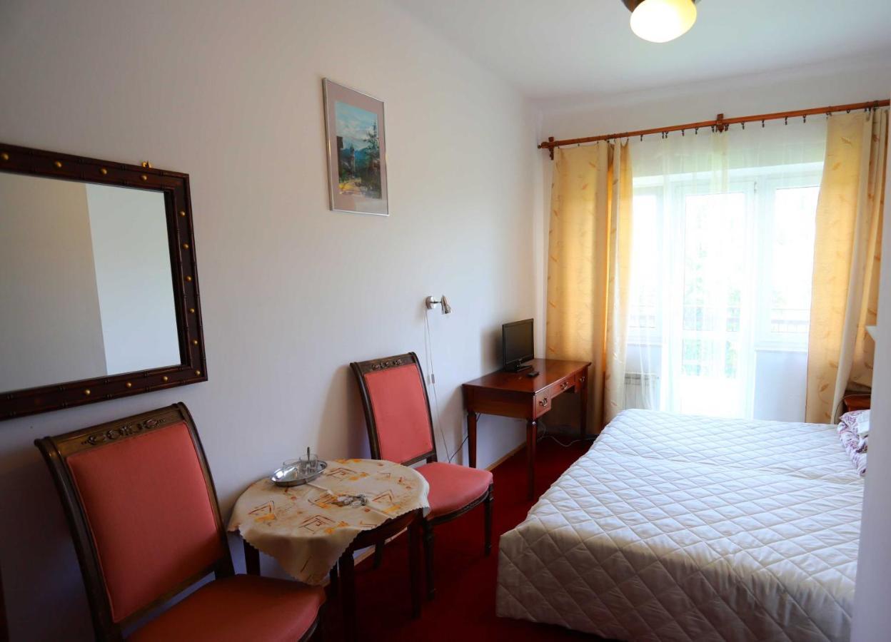 Domy Wczasowe Tryumfy Bed & Breakfast Krynica Zdroj Exterior photo
