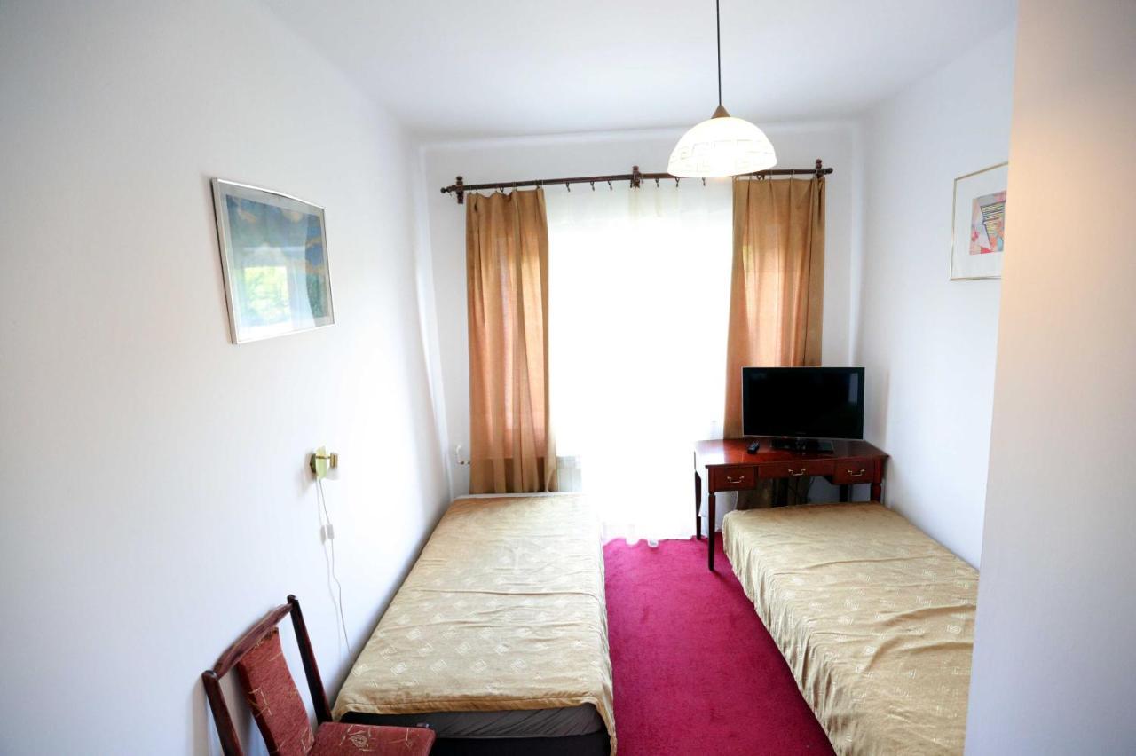 Domy Wczasowe Tryumfy Bed & Breakfast Krynica Zdroj Exterior photo
