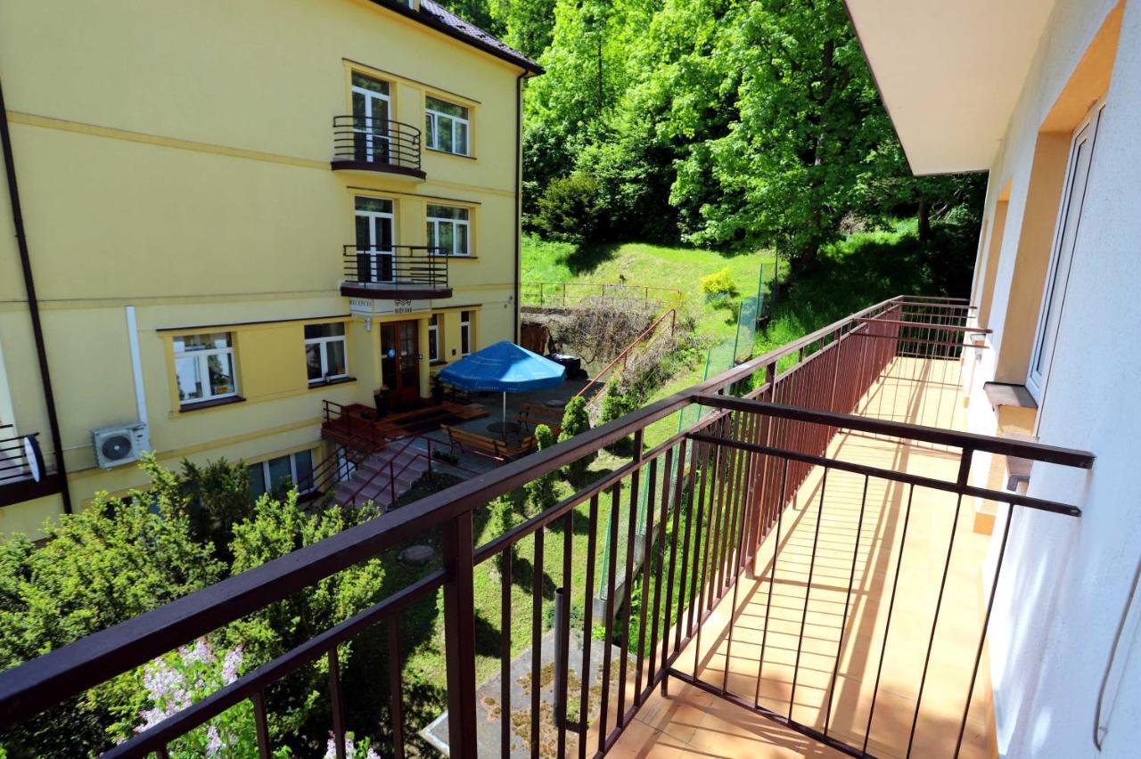 Domy Wczasowe Tryumfy Bed & Breakfast Krynica Zdroj Exterior photo