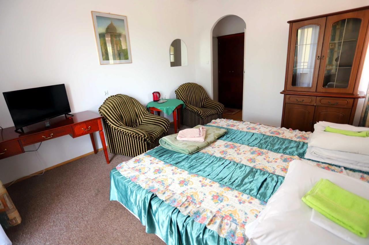 Domy Wczasowe Tryumfy Bed & Breakfast Krynica Zdroj Exterior photo