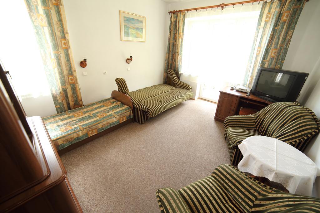 Domy Wczasowe Tryumfy Bed & Breakfast Krynica Zdroj Room photo