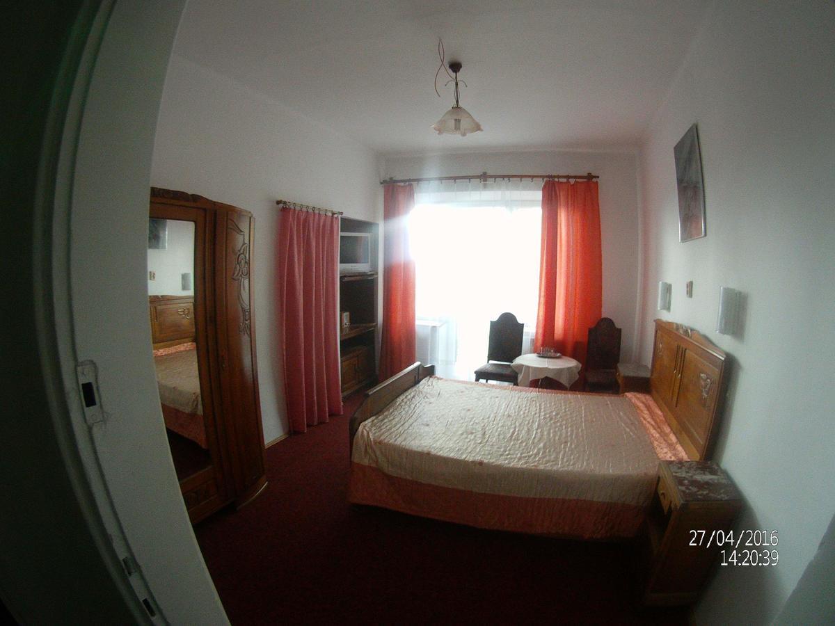 Domy Wczasowe Tryumfy Bed & Breakfast Krynica Zdroj Exterior photo